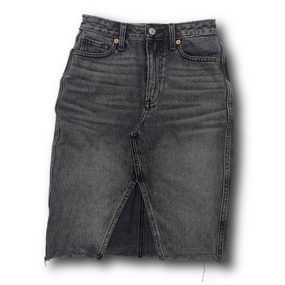 Abercrombie & Fitch front slit Gray Denim Pencil Skirt - size 24